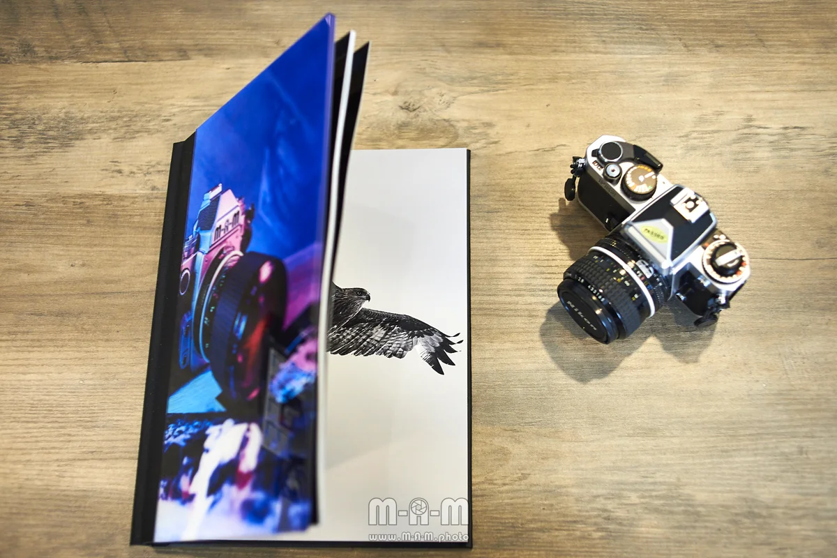 Fotobuch und Nikon FE2